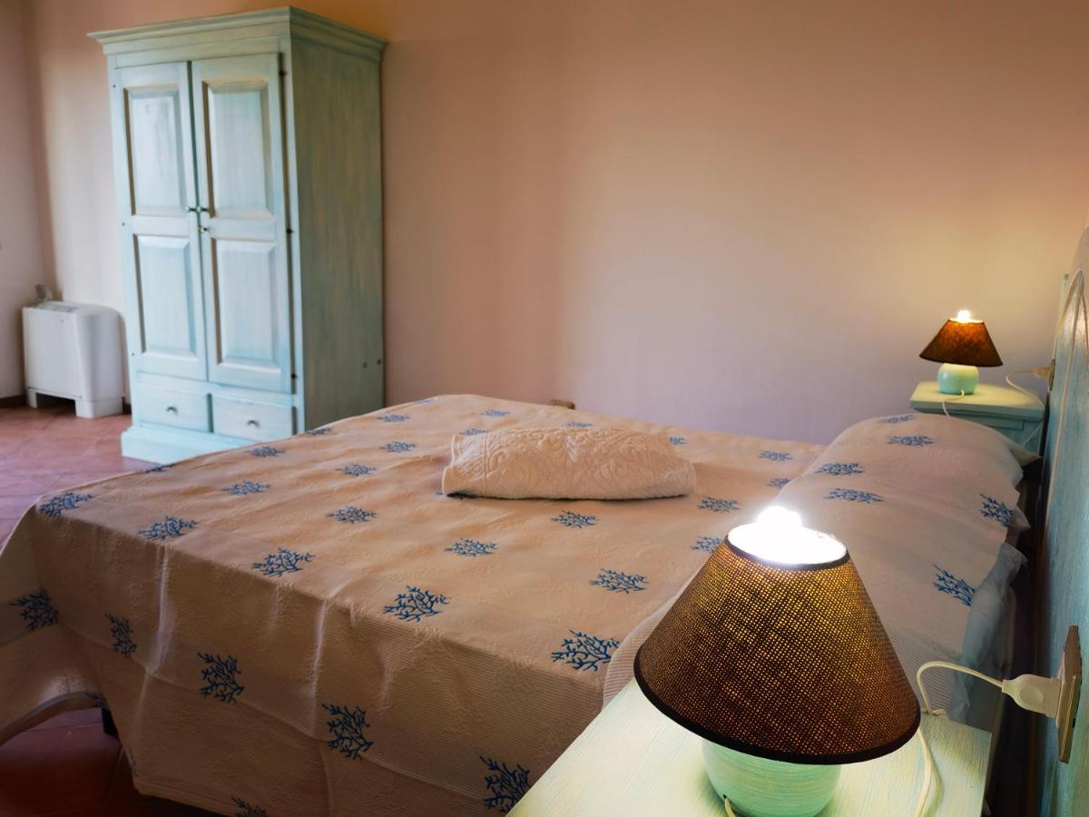 La Corte Degli Ulivi - Albergo Rurale Tresnuraghes Exteriér fotografie