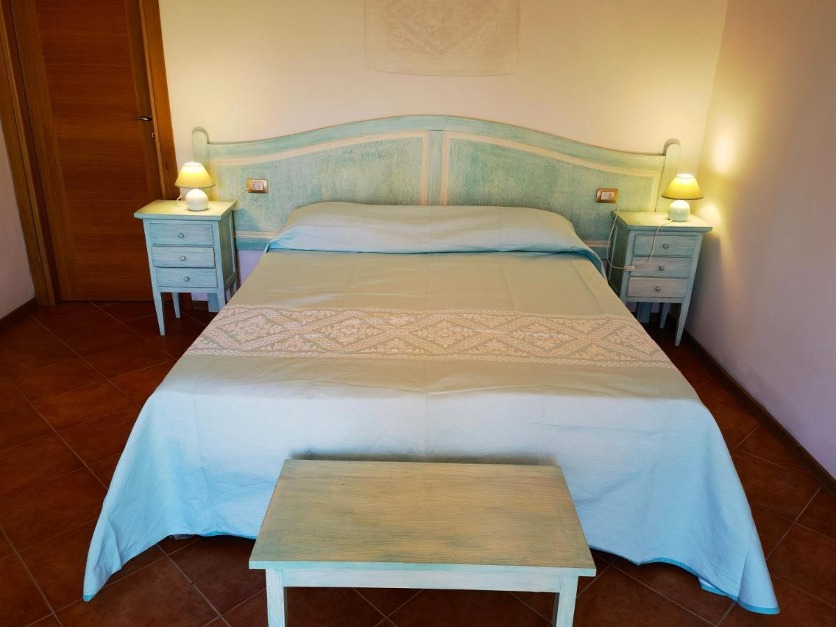 La Corte Degli Ulivi - Albergo Rurale Tresnuraghes Exteriér fotografie