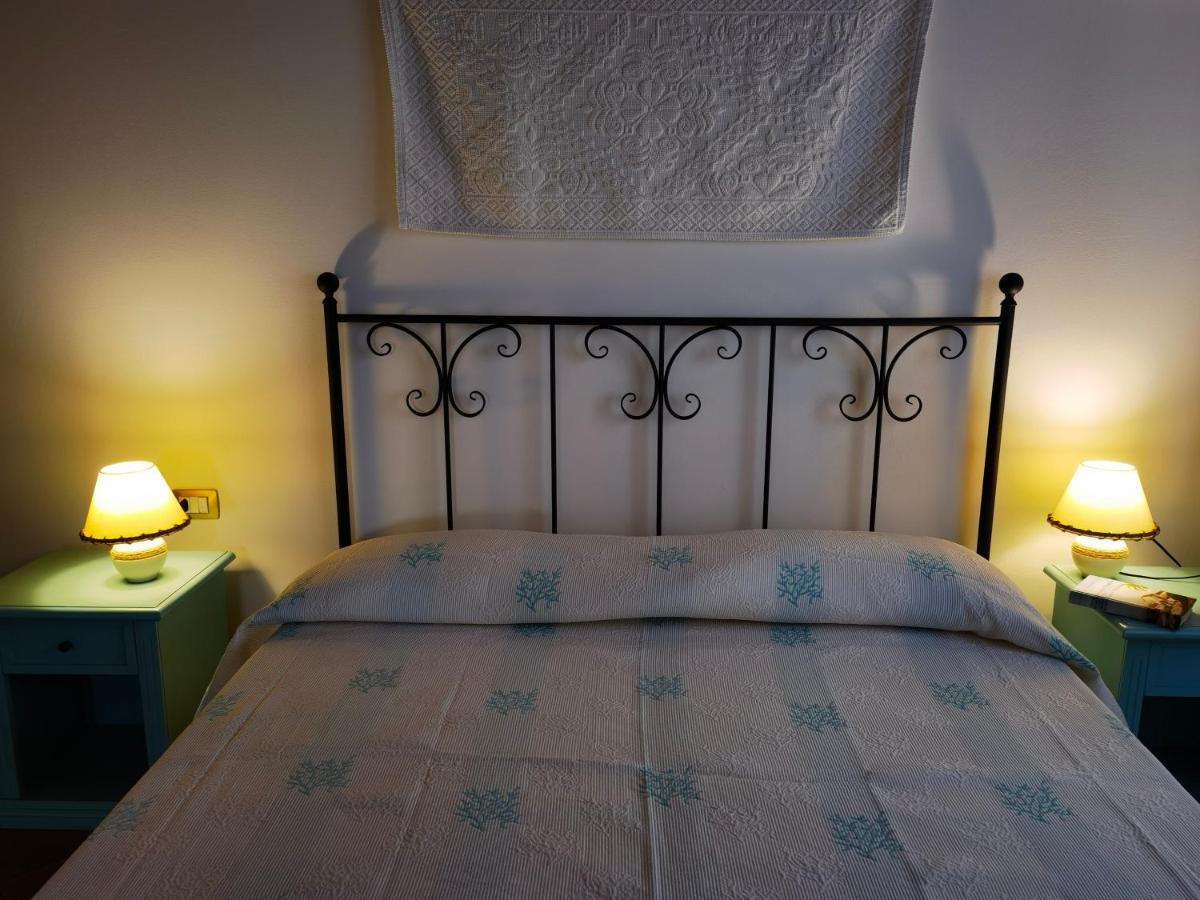 La Corte Degli Ulivi - Albergo Rurale Tresnuraghes Exteriér fotografie
